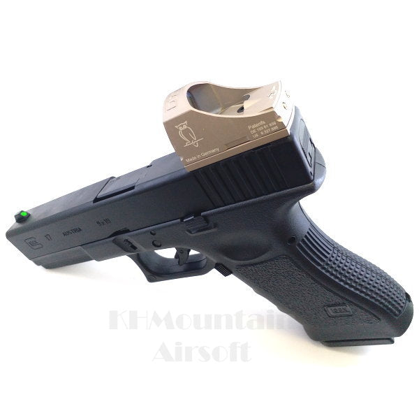 Glock 17 Gas Blowback Pistol with Red Dot Sight