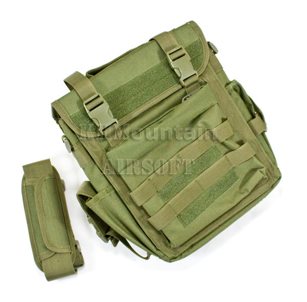 Nylon Notebook Computer Bag / 27 x 32 x 10cm (Green)