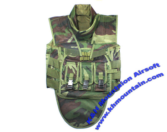 SDU LEVEL 4 Body Armor Assault Vest / Woodland