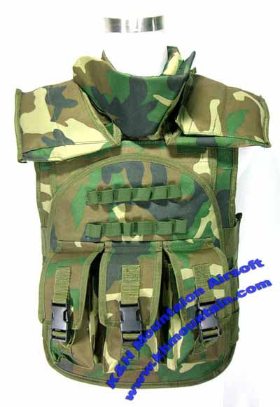 SDU LEVEL 4 Body Armor Assault Vest in Green color