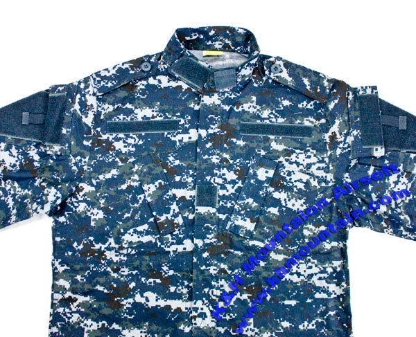 BDU Set with Shirt and Pants / Ocean Digital Woodland Pattern