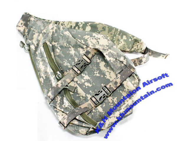 DELTA SLING PACK IIII PISTO IN USE / ACU